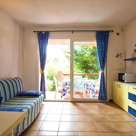 Marina Di Pinarello, 3 For 6 Pers Apartment *